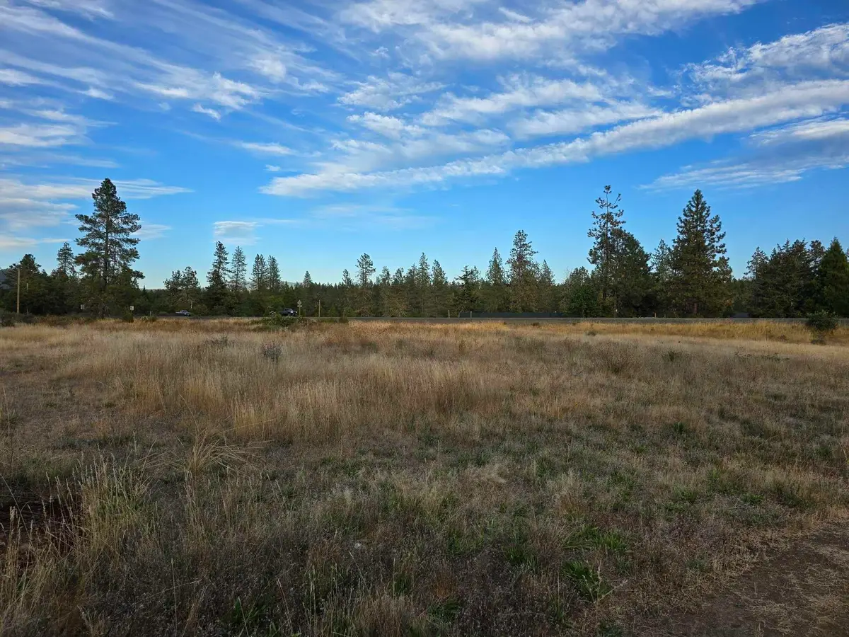 261 Burch, Cave Junction, OR 97523 - Image #1