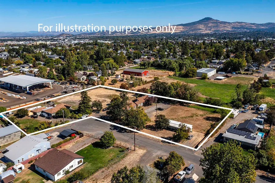 144 Reager, Medford, OR 97501 - Image #2