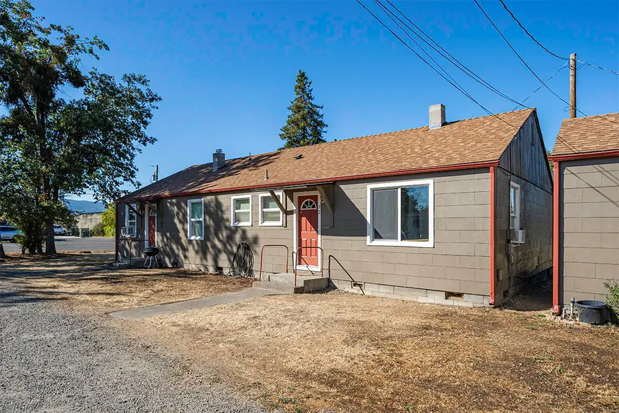 144-166 Reager Street, Medford, OR 97501 - Image #3