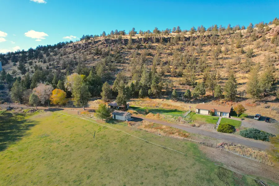 905 NE Barnes, Prineville, OR 97754 - Image #2