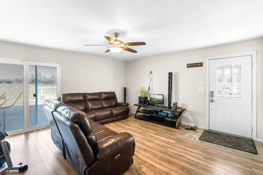 65605 61st Street, Bend, OR 97703 - Image #3