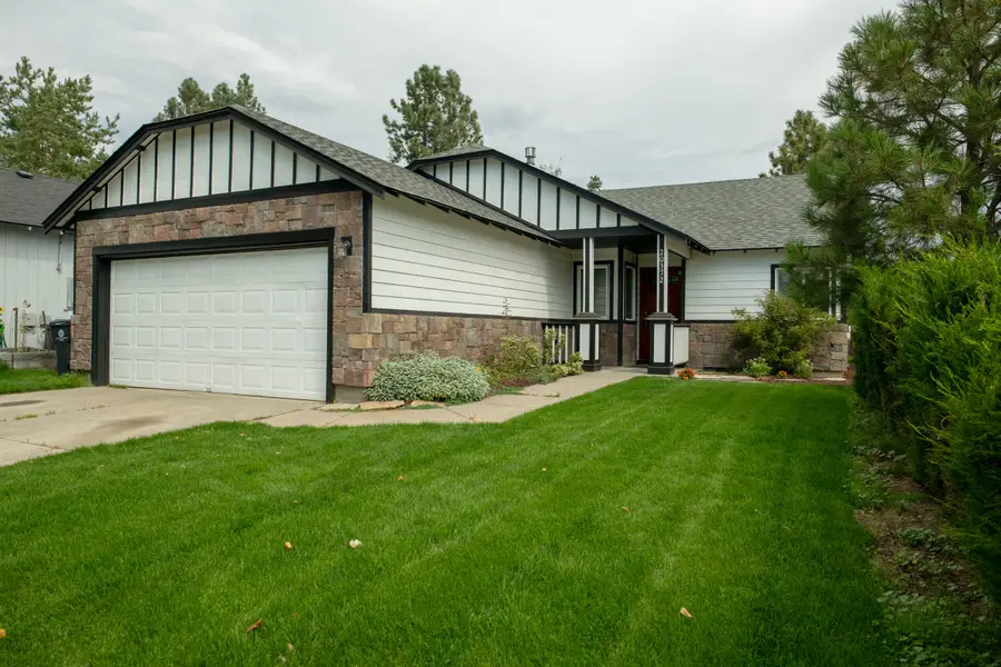 20372 Sonata, Bend, OR 97702 - Image #2