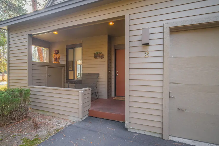 57985 Silver Fir, Sunriver, OR 97707 - Image #2