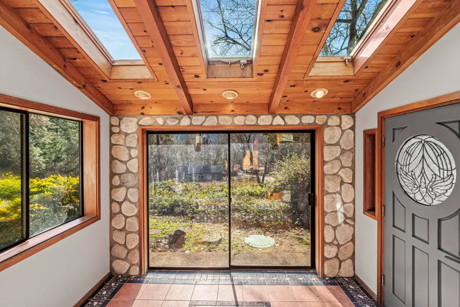 1938 Lower Wolf Creek Road, Wolf Creek, OR 97497 - Image #3