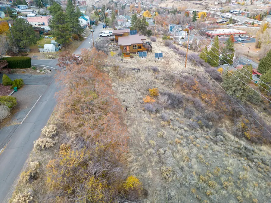 325 Lewis, Klamath Falls, OR 97601 - Image #3