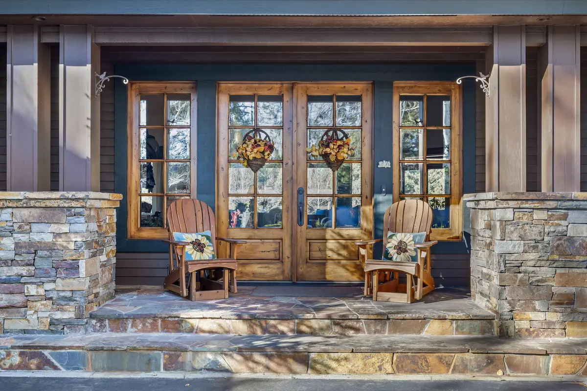 19586 Green Lakes Loop, Bend, OR 97702 - #1