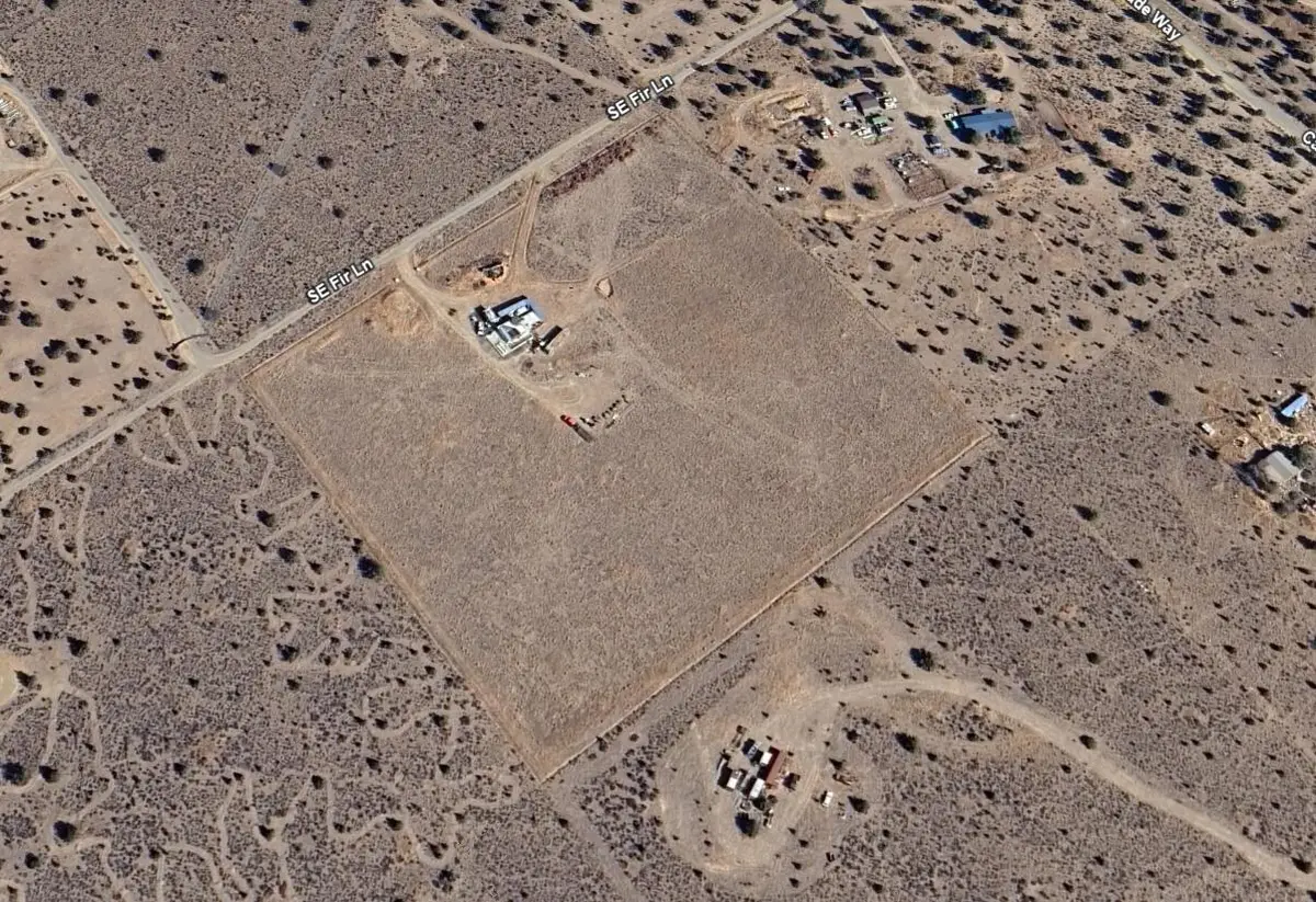 1328 SE Fir Lane, Prineville, OR 97754 - Image #1