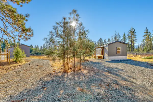 895 Airport, Cave Junction, OR 97523