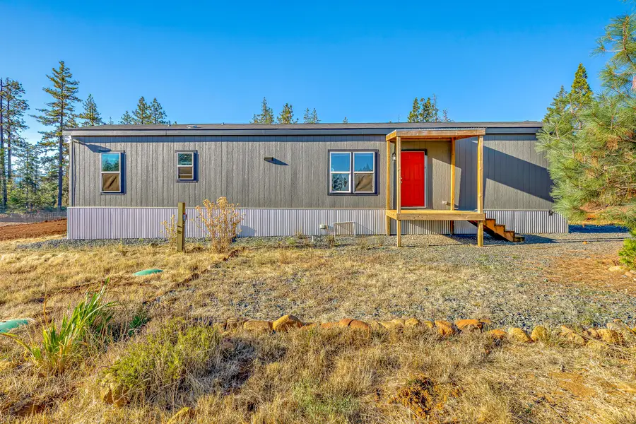 895 Airport, Cave Junction, OR 97523 - Image #3