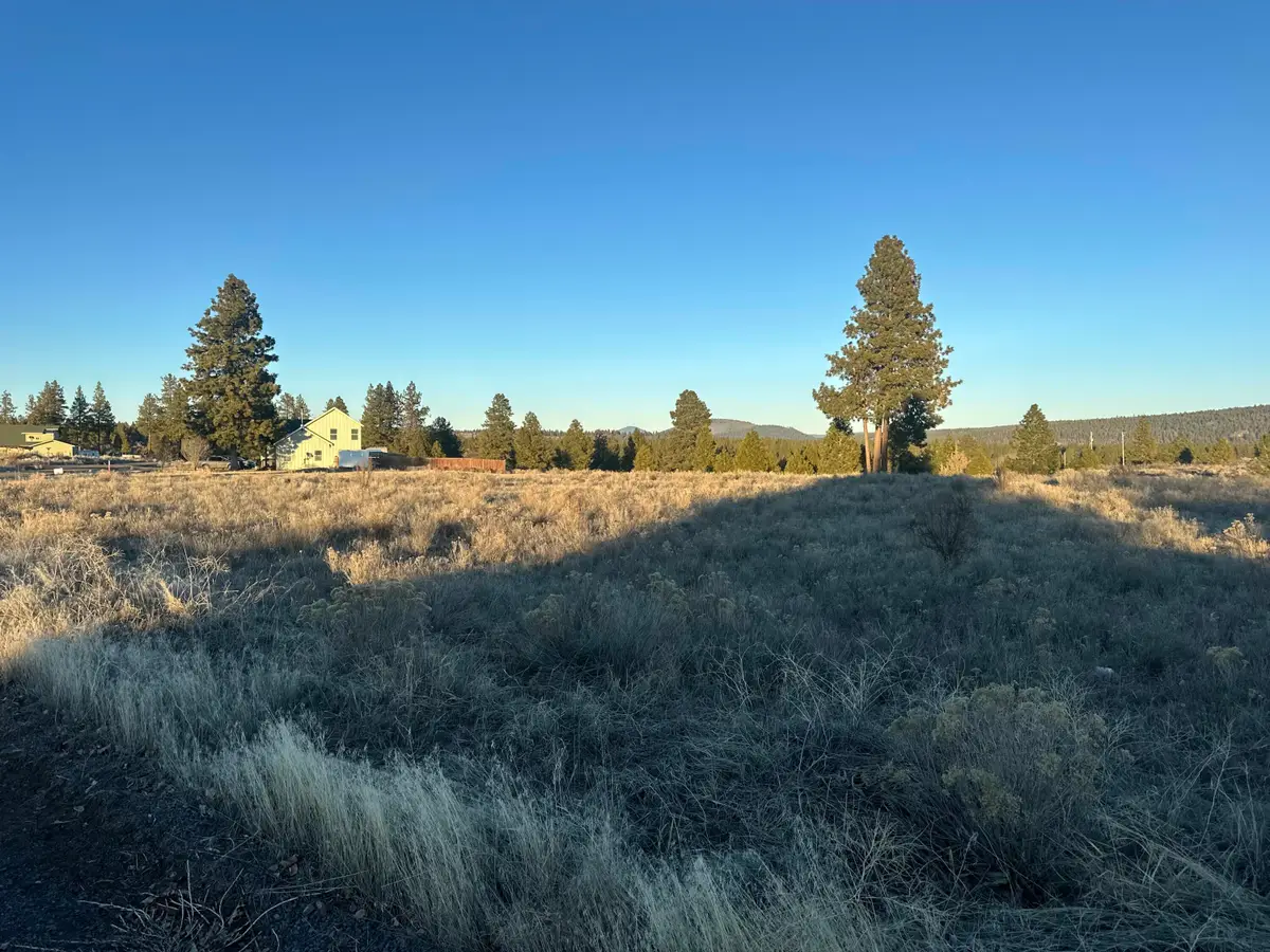 Oregon Shores, Chiloquin, OR 97624 - Image #1