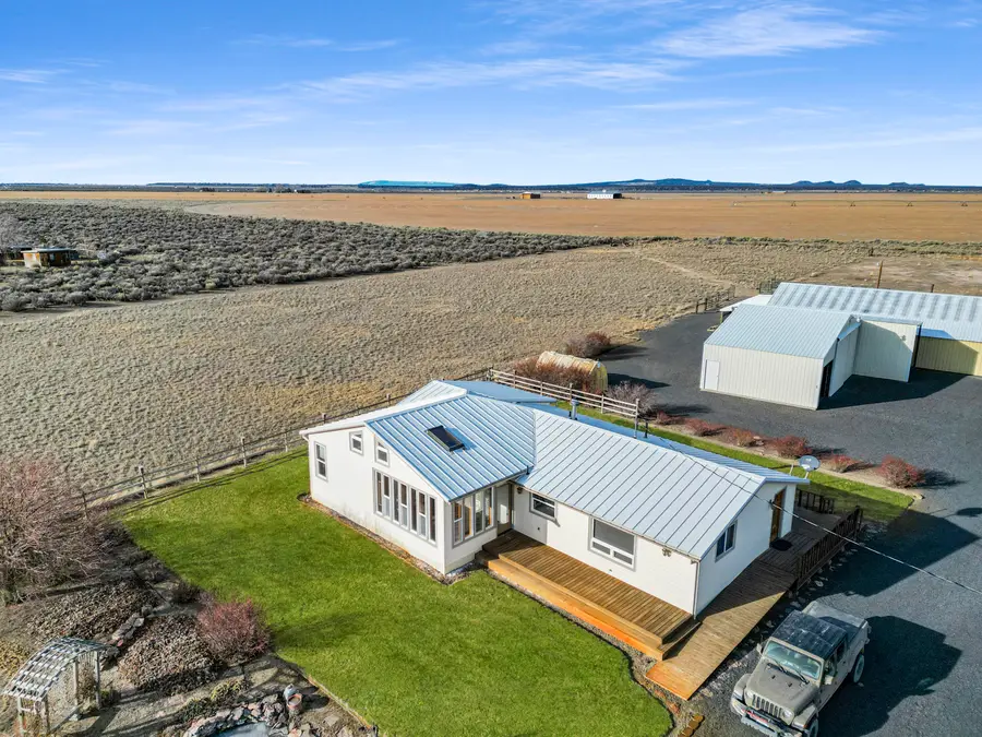 88265 Fairview, Christmas Valley, OR 97641 - Image #2