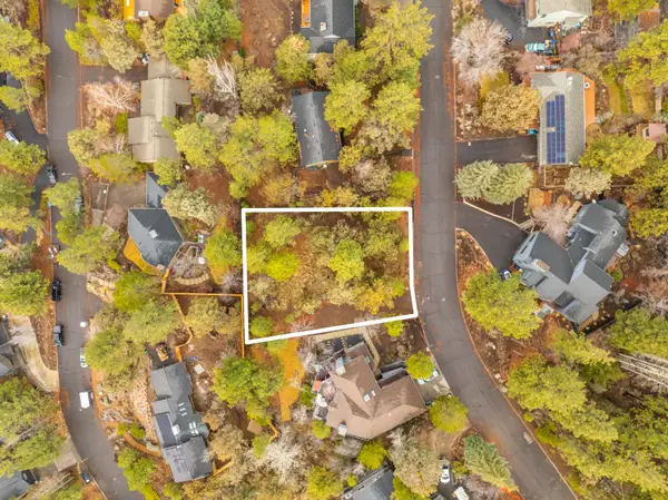 1979 NW Vicksburg, Bend, OR 97703