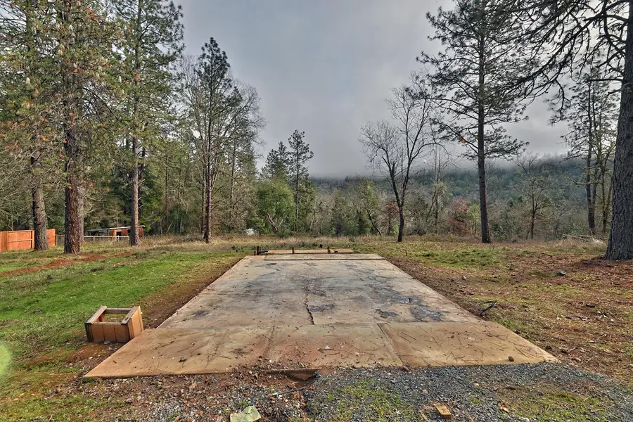 1329 W Evans Creek, Rogue River, OR 97537 - Image #3