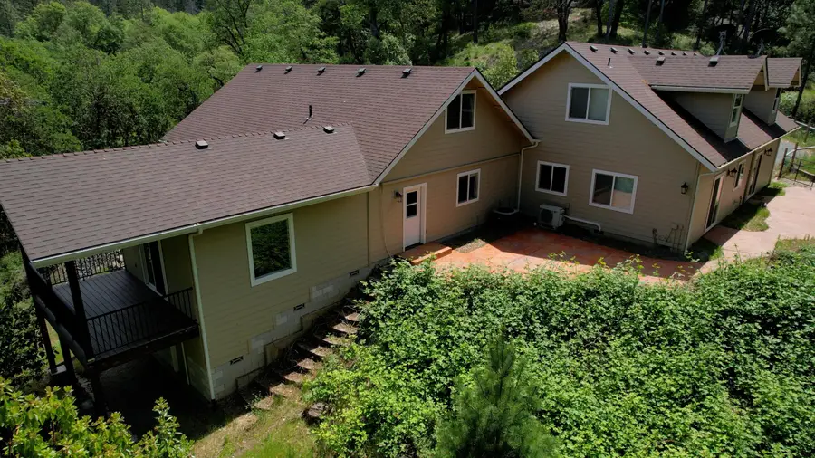 10523 Lower River, Grants Pass, OR 97526 - Image #3