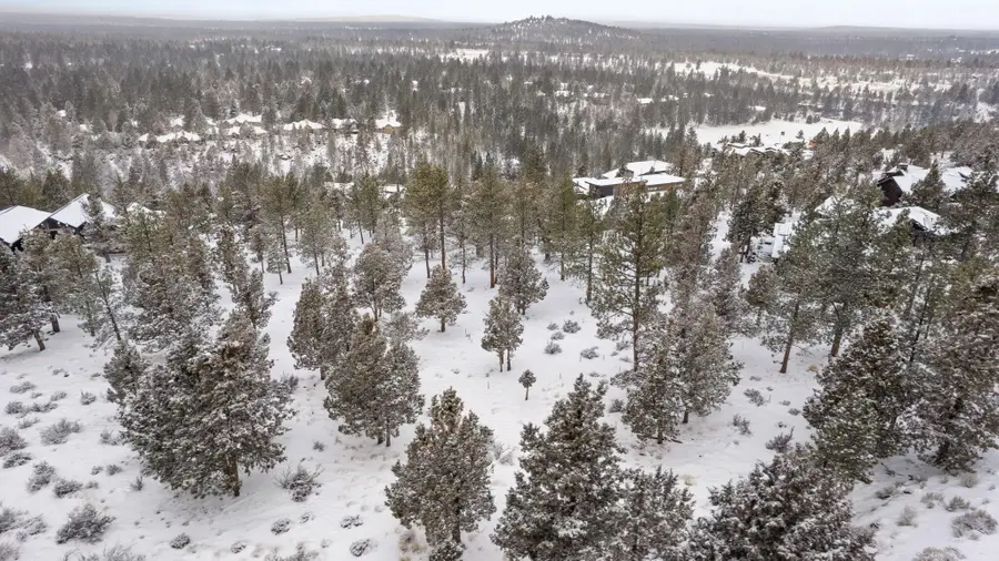 3700 NW Perspective Drive, Bend, OR 97703 - Image #3