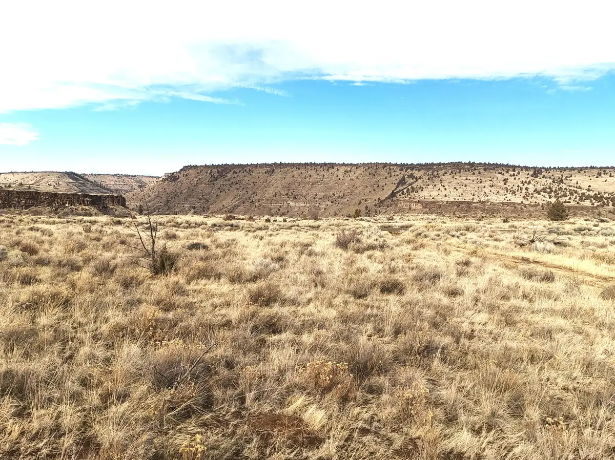 6 SW Lakeview, Culver, OR 97734 - Image #1