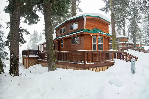 7979 Hyatt Prairie, Ashland, OR 97520