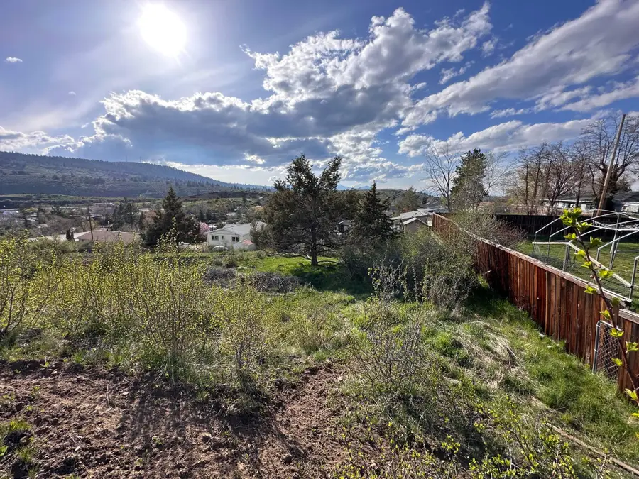 Lot 7 Mckinley, Klamath Falls, OR 97601 - Image #2