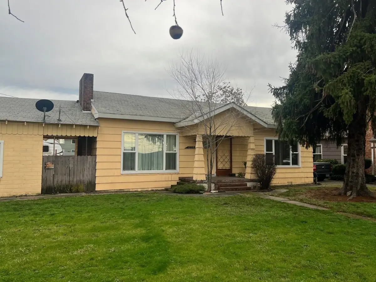 1220 Morrow, Medford, OR 97504 - Image #1