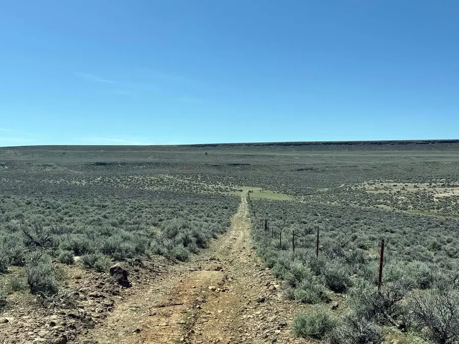 Warner Hwy 140, Adel, OR 97620 - Image #2