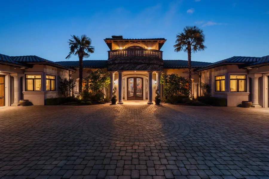 4522 Pinnacle, Medford, OR 97504 - Image #2