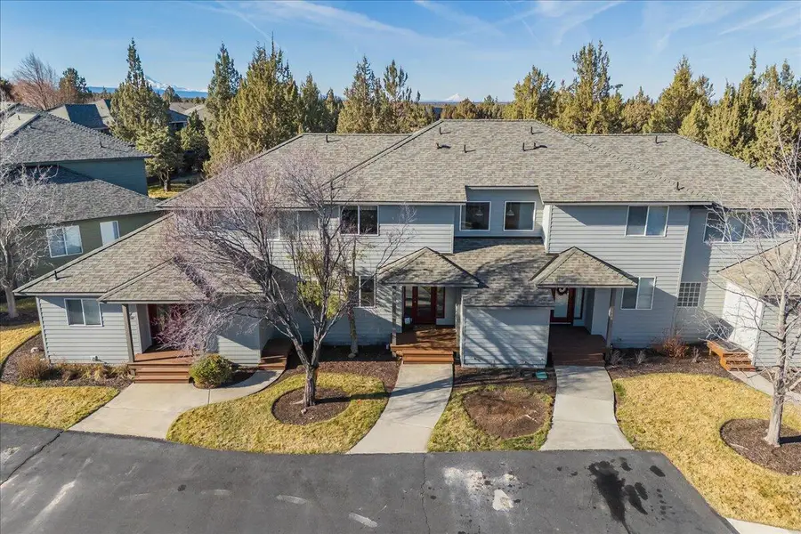 1140 Golden Pheasant, Redmond, OR 97756 - Image #2