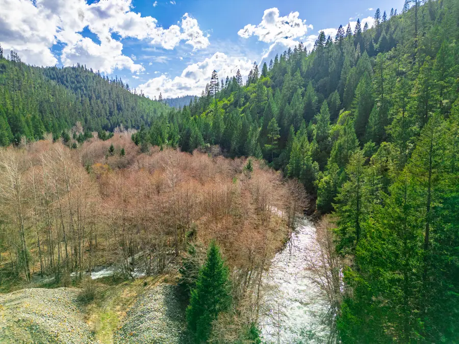 15500 Caves, Cave Junction, OR 97523 - Image #2