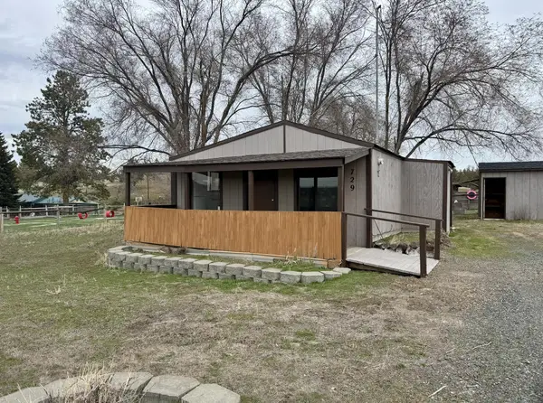 729 SE Grizzly, Madras, OR 97741