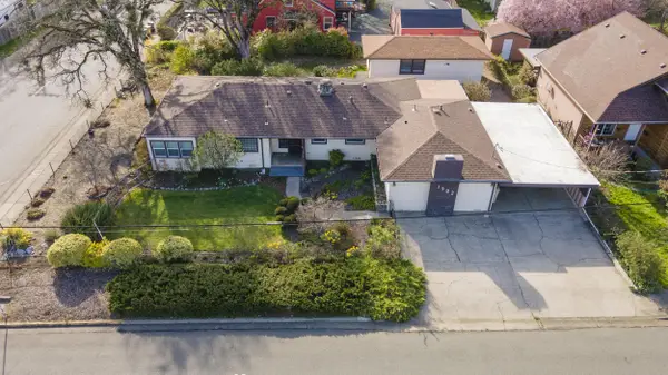 1502 NW Lawnridge, Grants Pass, OR 97526