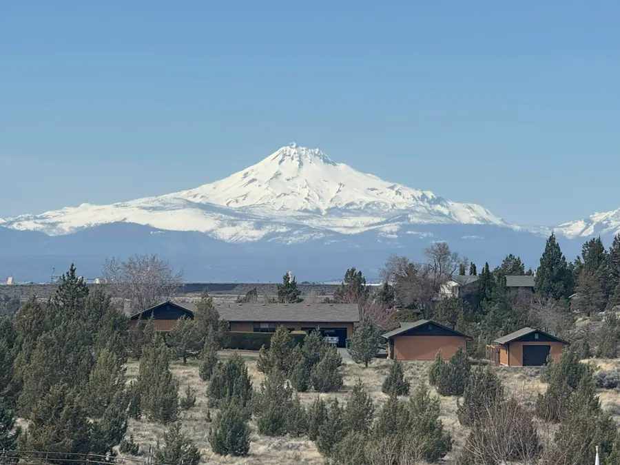 3700 NE Hilltop, Madras, OR 97741 - Image #3