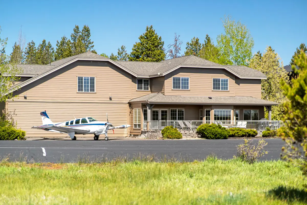 56902 River, Sunriver, OR 97707 - Image #1