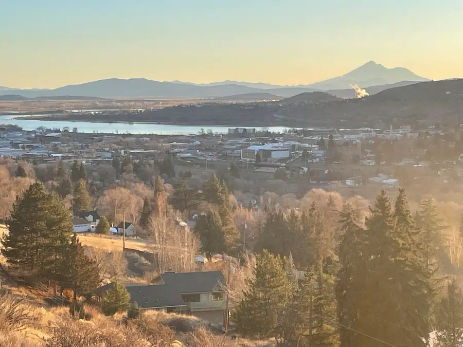 Fairmont, Klamath Falls, OR 97601 - Image #2