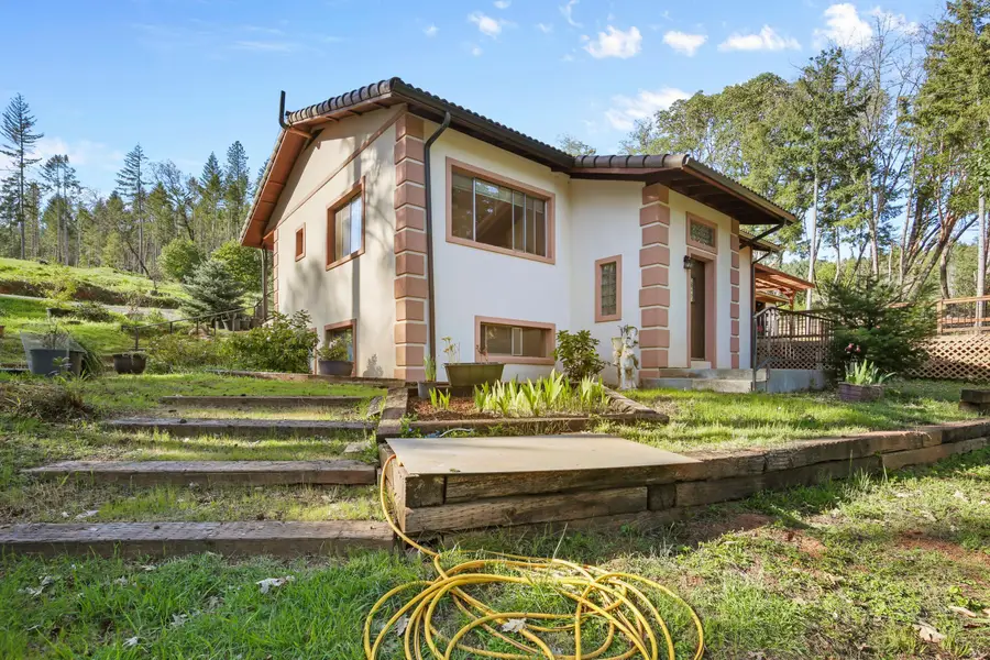 4884 Lower Grave Creek, Wolf Creek, OR 97497 - Image #2