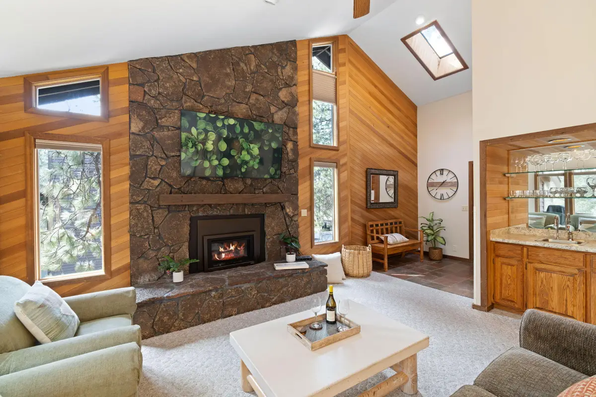 57326 Beaver Ridge, Sunriver, OR 97707 - Image #1