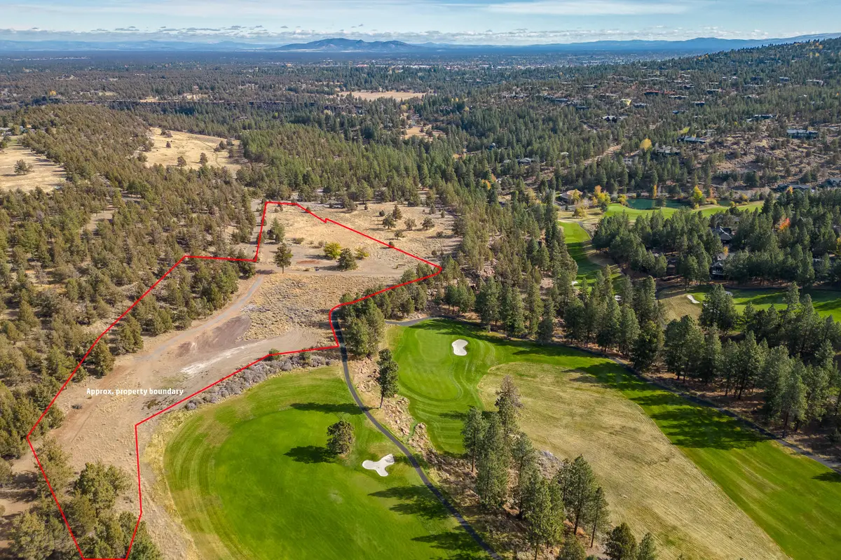 3955 NW Rocher Way, Bend, OR 97703 - Image #1