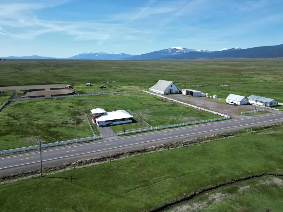 9800 Seven Mile Road, Fort Klamath, OR 97626 - Image #2