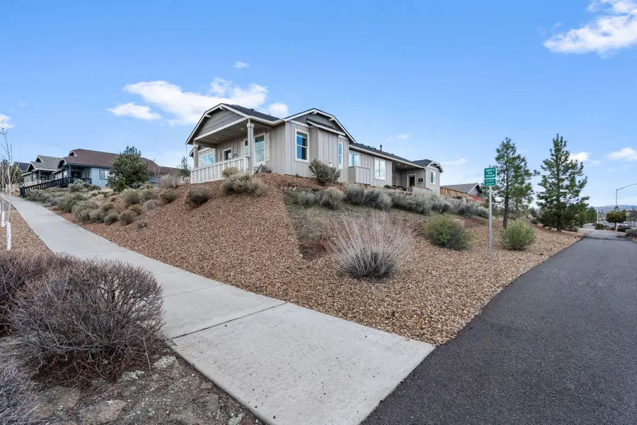 1017 SE Balsamroot Lane, Madras, OR 97741 - #3