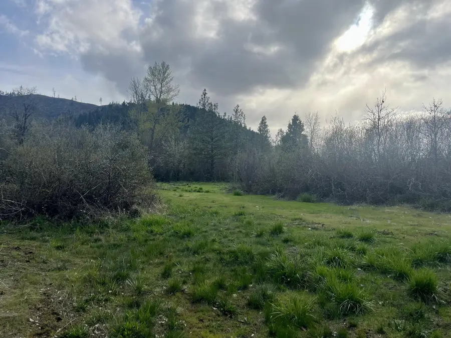 Lake Shore, Selma, OR 97538 - Image #2