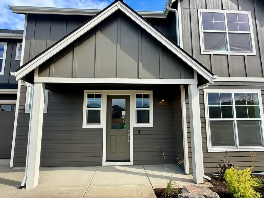 21425 SE Krakatoa, Bend, OR 97702 - Image #2