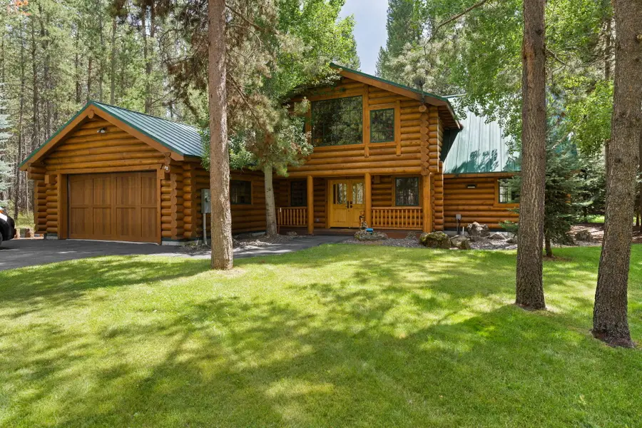 16897 Pony Express, Bend, OR 97707 - Image #2