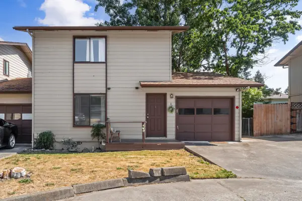 47 SW Eastern, Grants Pass, OR 97526