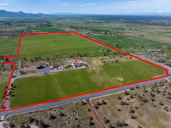 12512 SW Cornett, Powell Butte, OR 97753