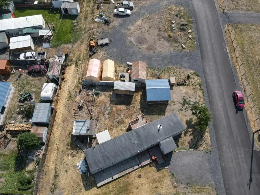 420 W Grant Street, Burns, OR 97720 - #3