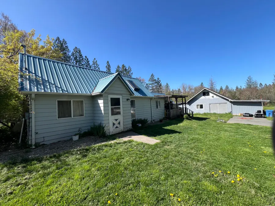 2970 Elk Lane, Grants Pass, OR 97527 - Image #2