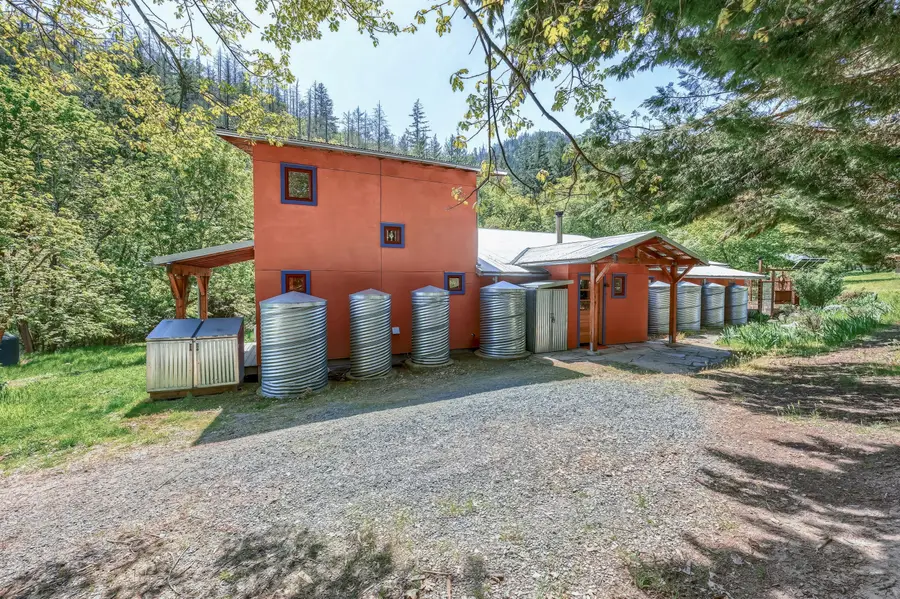 1848 Anderson Creek, Talent, OR 97540 - Image #3