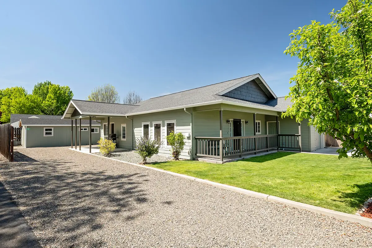 2010 Kings, Medford, OR 97501 - Image #1