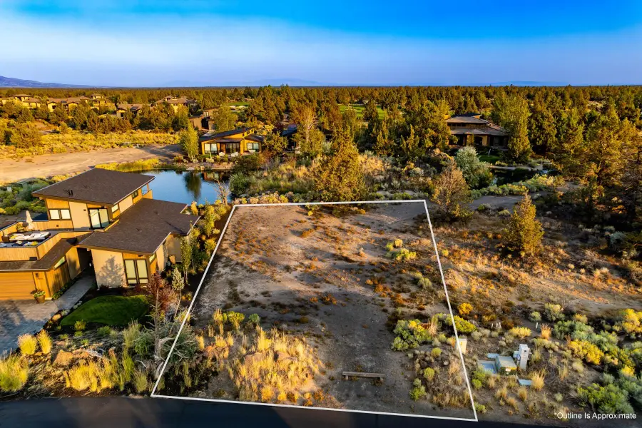 22989 Ghost Tree, Bend, OR 97701 - Image #3