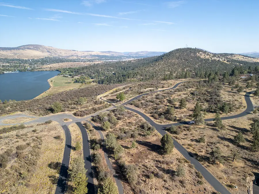 6335 Rustler Peak, Klamath Falls, OR 97601 - Image #2