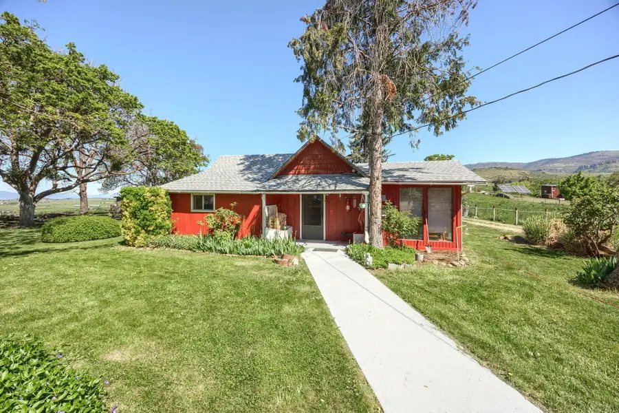 1249 N Valley View, Ashland, OR 97520 - Image #2