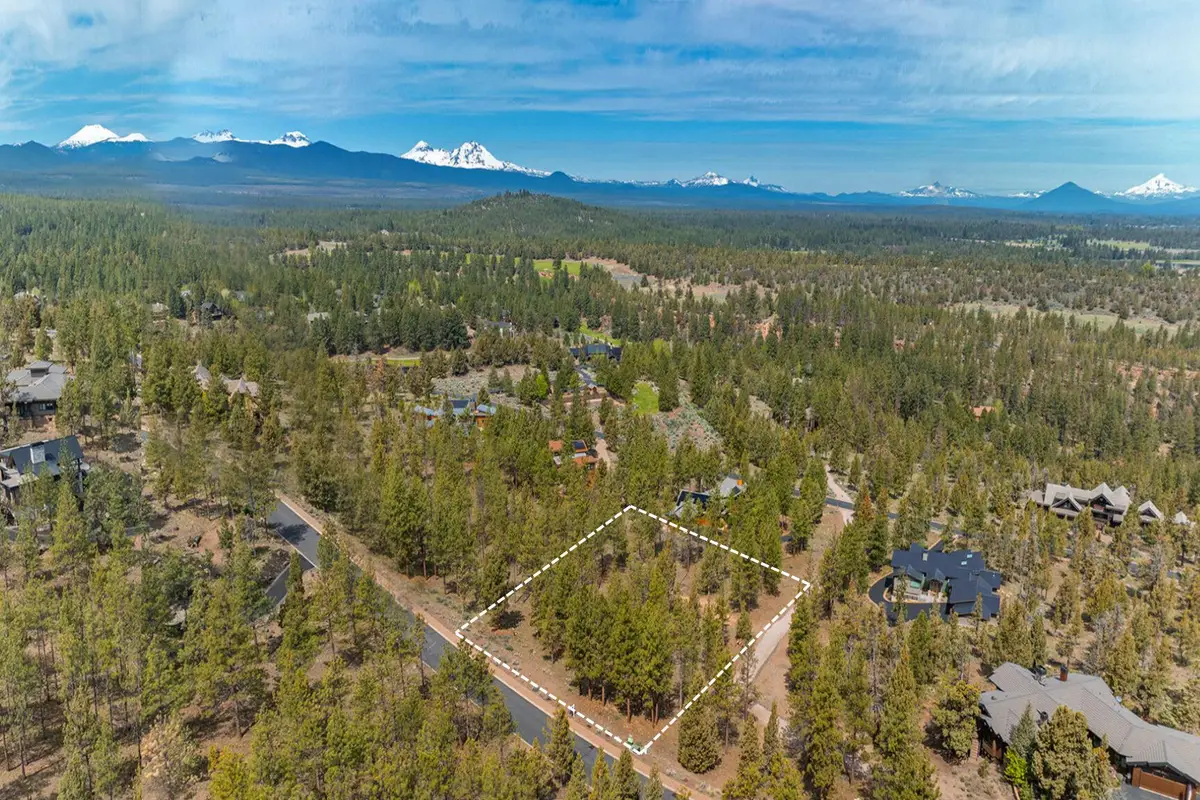 3399 NW Greenleaf Way, Bend, OR 97703 - #1